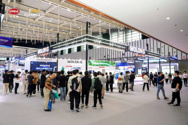 1758955587-0c78e99e82359af